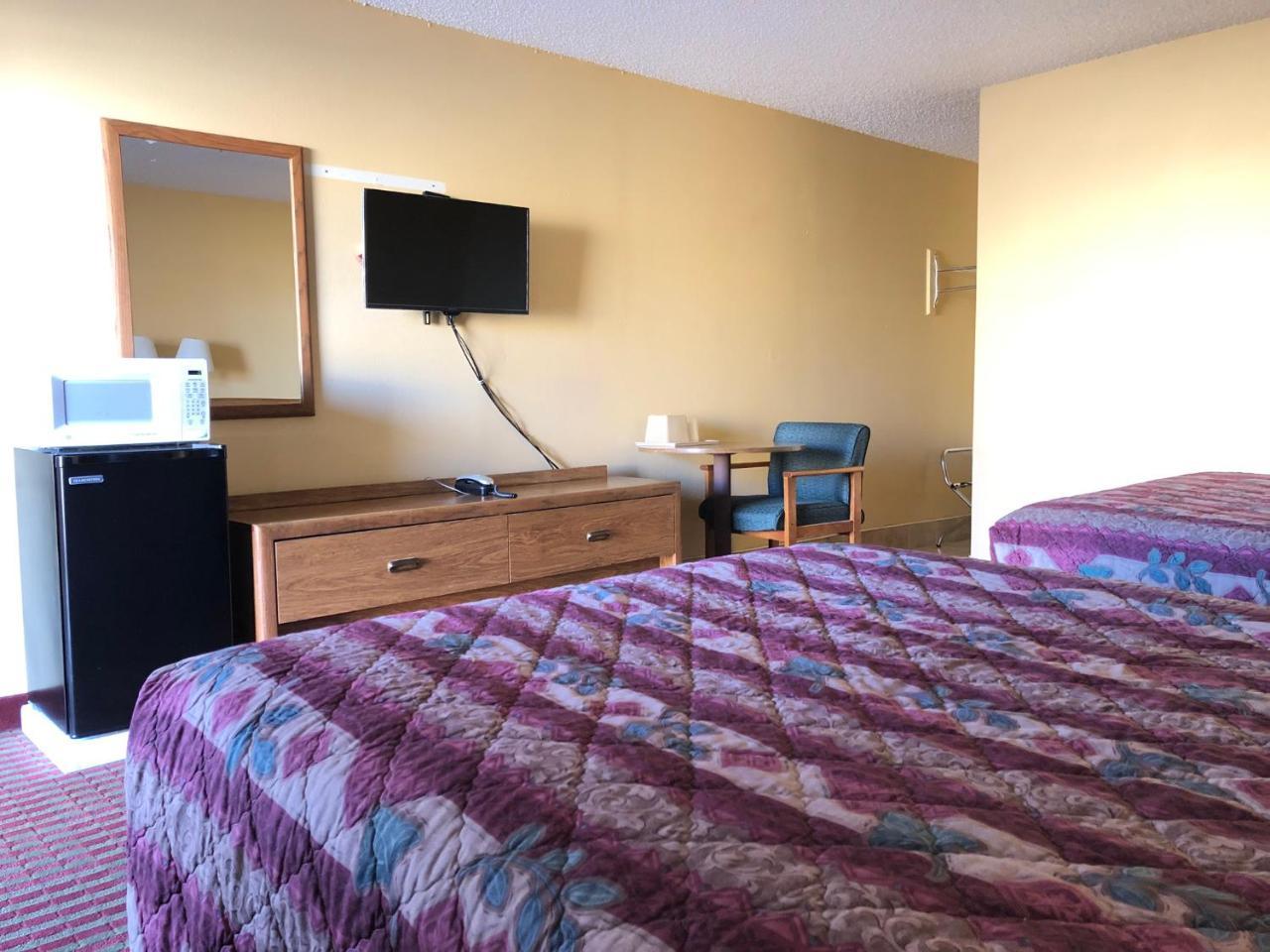 Deluxe Inn Motel Sparks Bagian luar foto