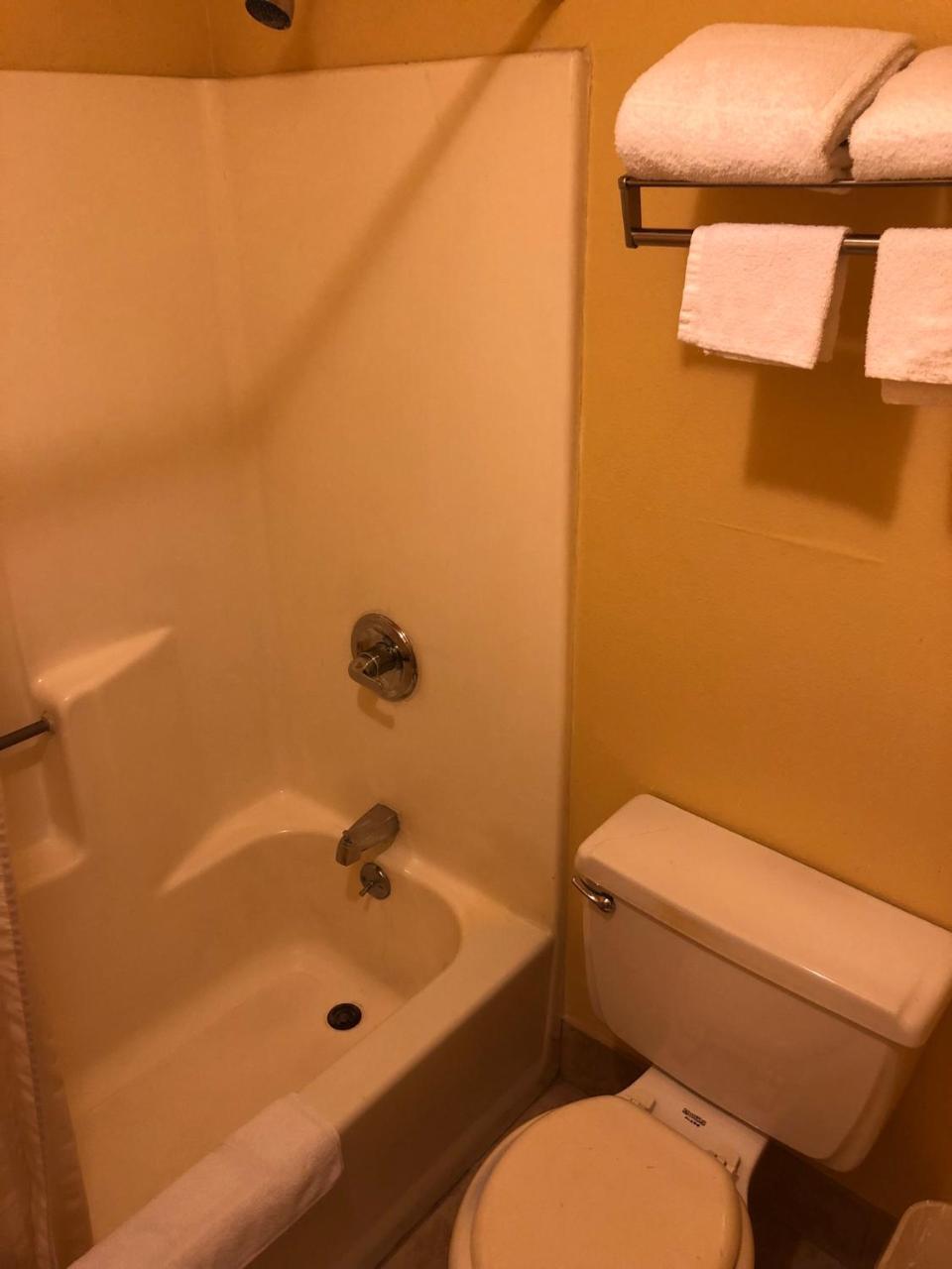 Deluxe Inn Motel Sparks Bagian luar foto